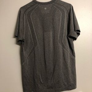 Lululemon Metal Vent Tech Shirt
